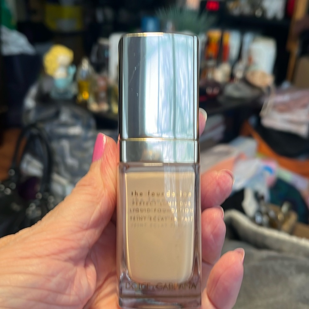 Dolce & Gabanna The Foundation Perfect Luminous liquid Foundation ‘Bisque 75’